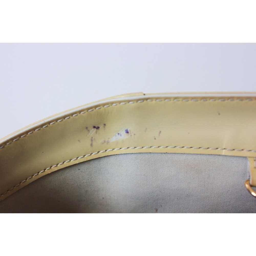 Louis Vuitton Vernis Avalon MM Handbag in Blanc Corail - Picture 11 of 16